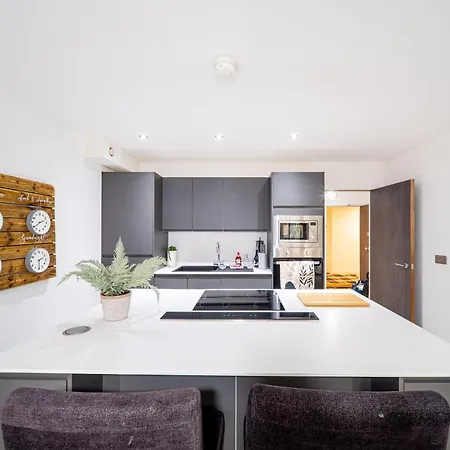 Exclusive 2 Bedroom Penthouse In Centre Bradford (West Yorkshire)